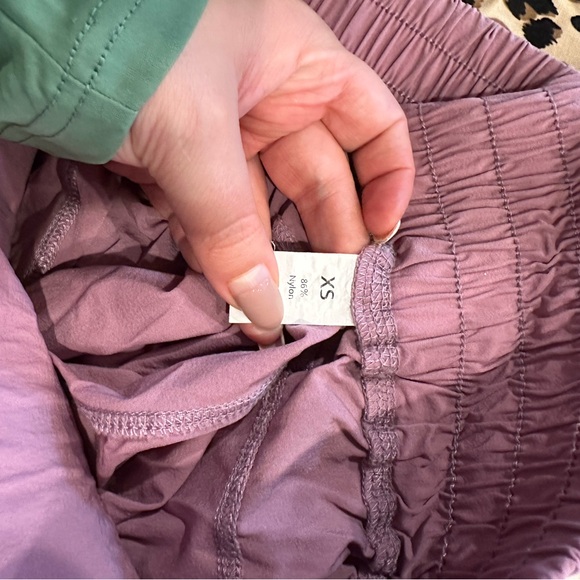 Halara purple joggers size small - Picture 2 of 7